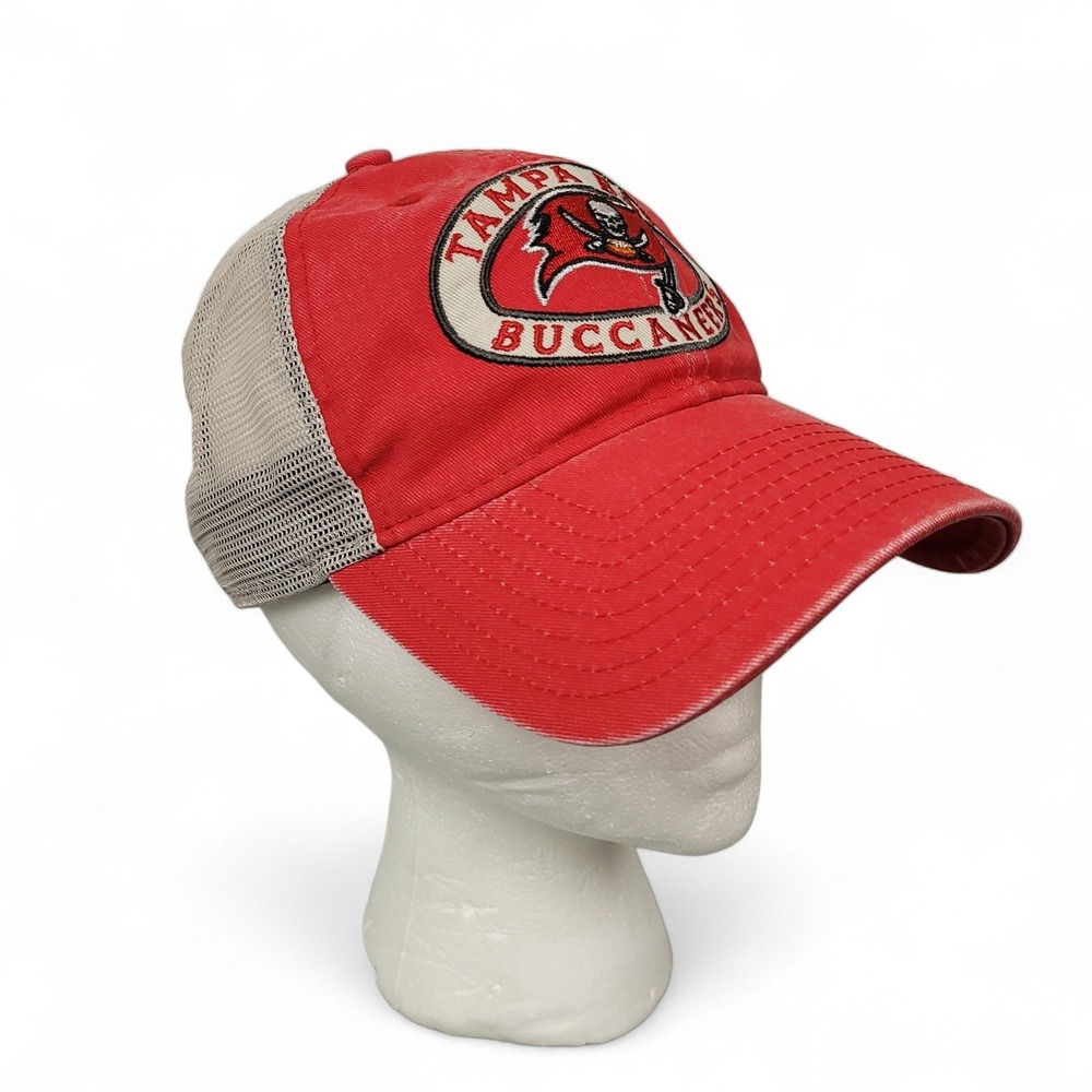 New Era Tampa Bay Buccaneers NFL Mesh Trucker Snapback Hat Red White Adjustable